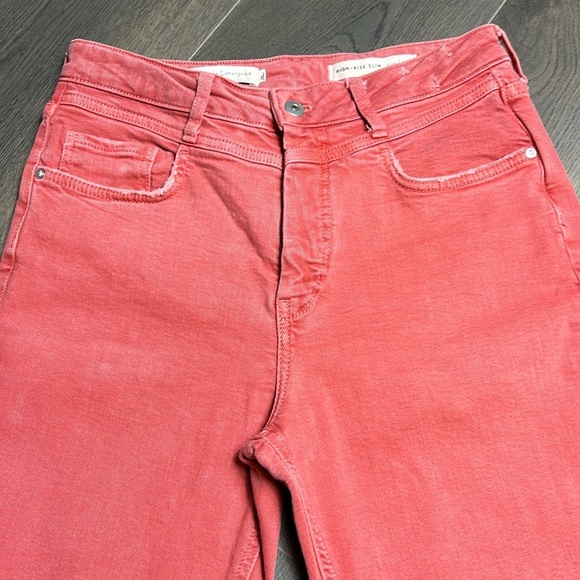 Pilcro and Letterpress High Rise Slim Distressed Jeans Coral - Picture 7 of 14